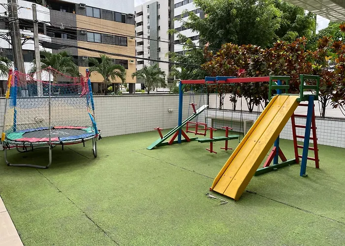 Apartamento Praiano Em Maceio - 3 Minutos Da Praia
