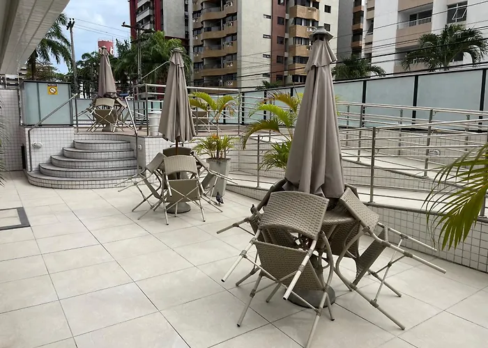 Apartamento Praiano Em Maceio - 3 Minutos Da Praia